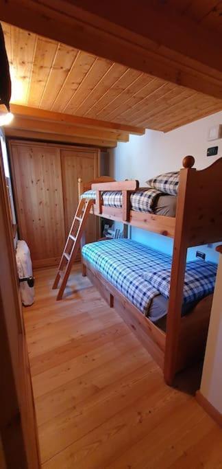 Вилла Residenza Sofia - Ponte Di Legno Fraz. Pezzo Экстерьер фото